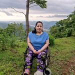 Wheelchair user Sophia's path from stereotypes to self-confidence